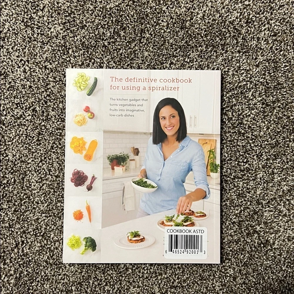 Inspiralized Cookbook by - Creative Green and Red Recipes
